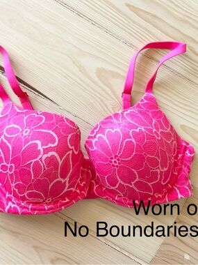 No Boundaries Pink Floral Lace Underwire Bra